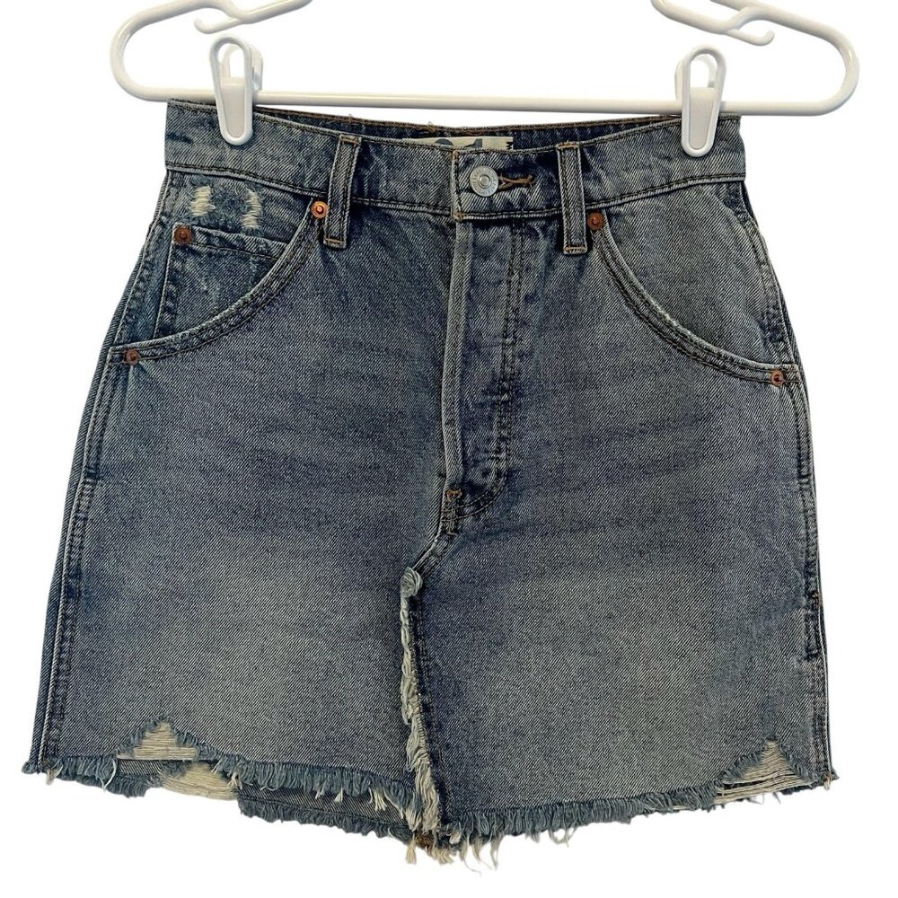 We The Free People Women's Distressed Denim Skirt Size 24 Blue Mini Buttons